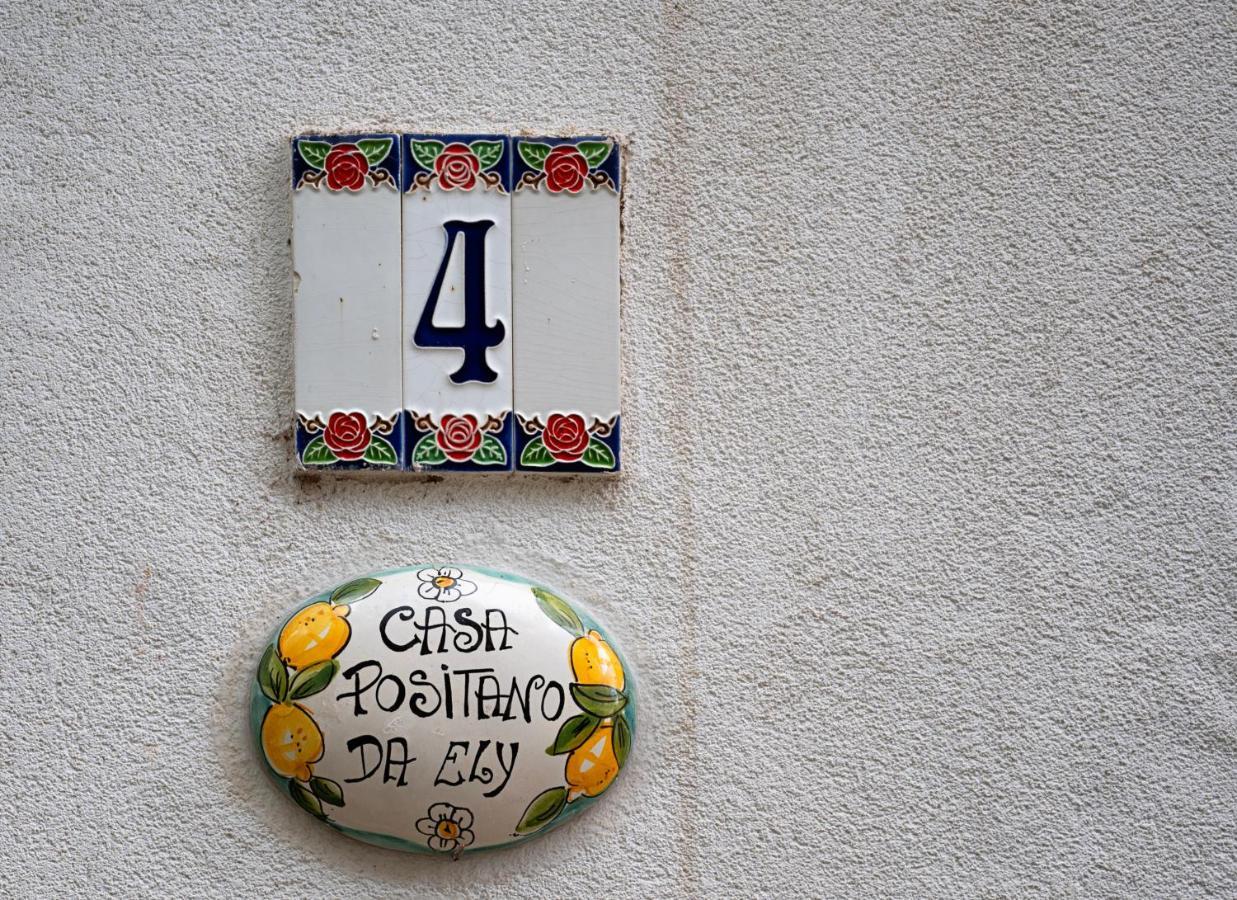 Casa "Positano" Da Ely - Salerno Centro Con Self Check-In Apartment Exterior photo